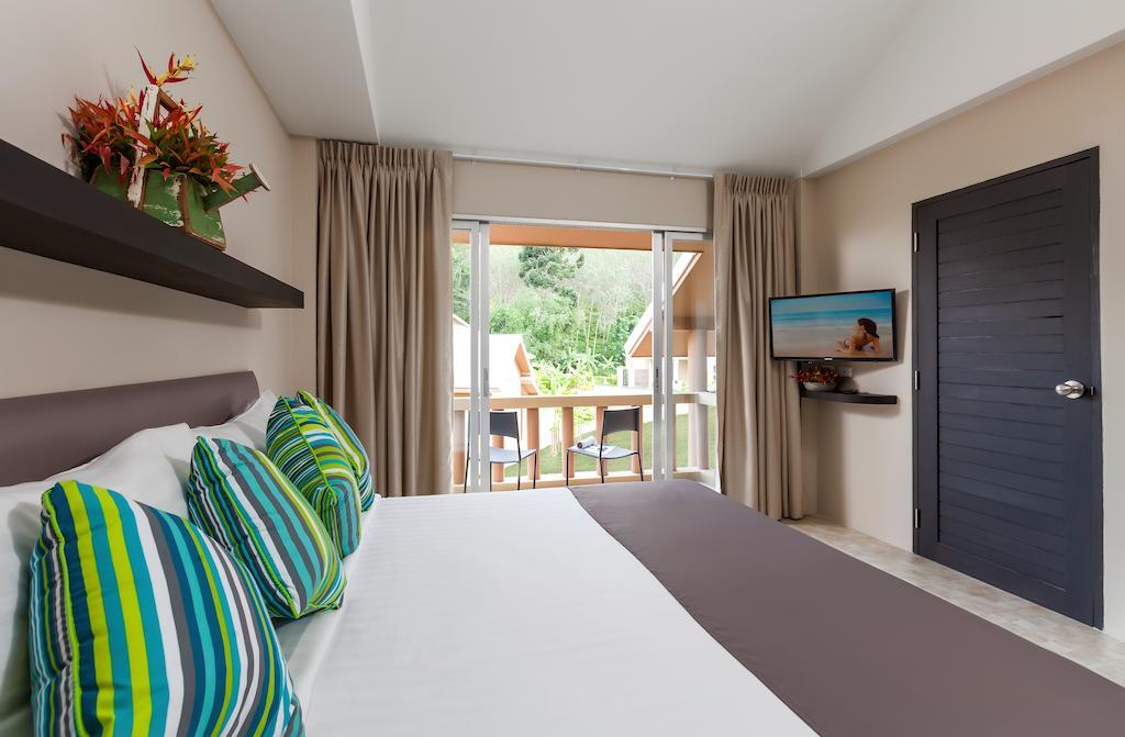 Casa Sakoo Resort Най-Тон-Бич Номер фото