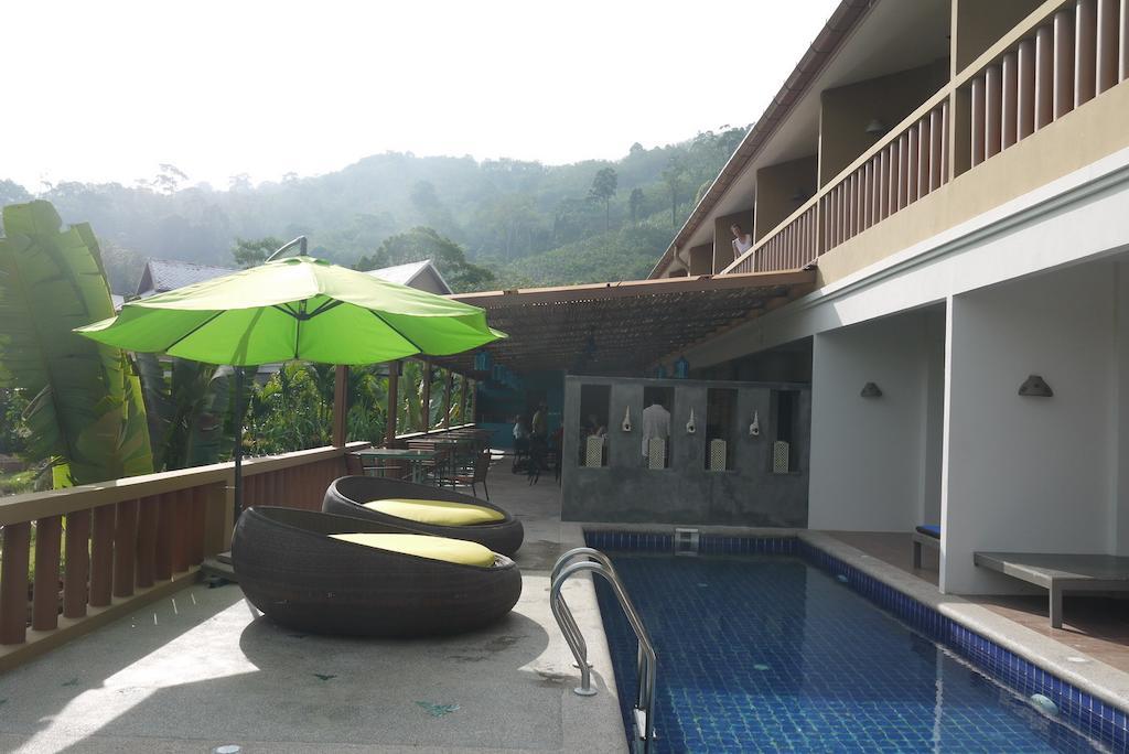Casa Sakoo Resort Най-Тон-Бич Номер фото